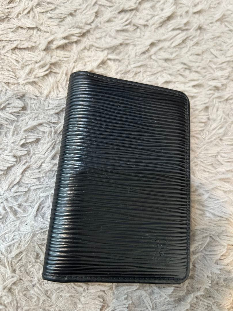 Louis Vuitton エピ 名刺入れ ブラック