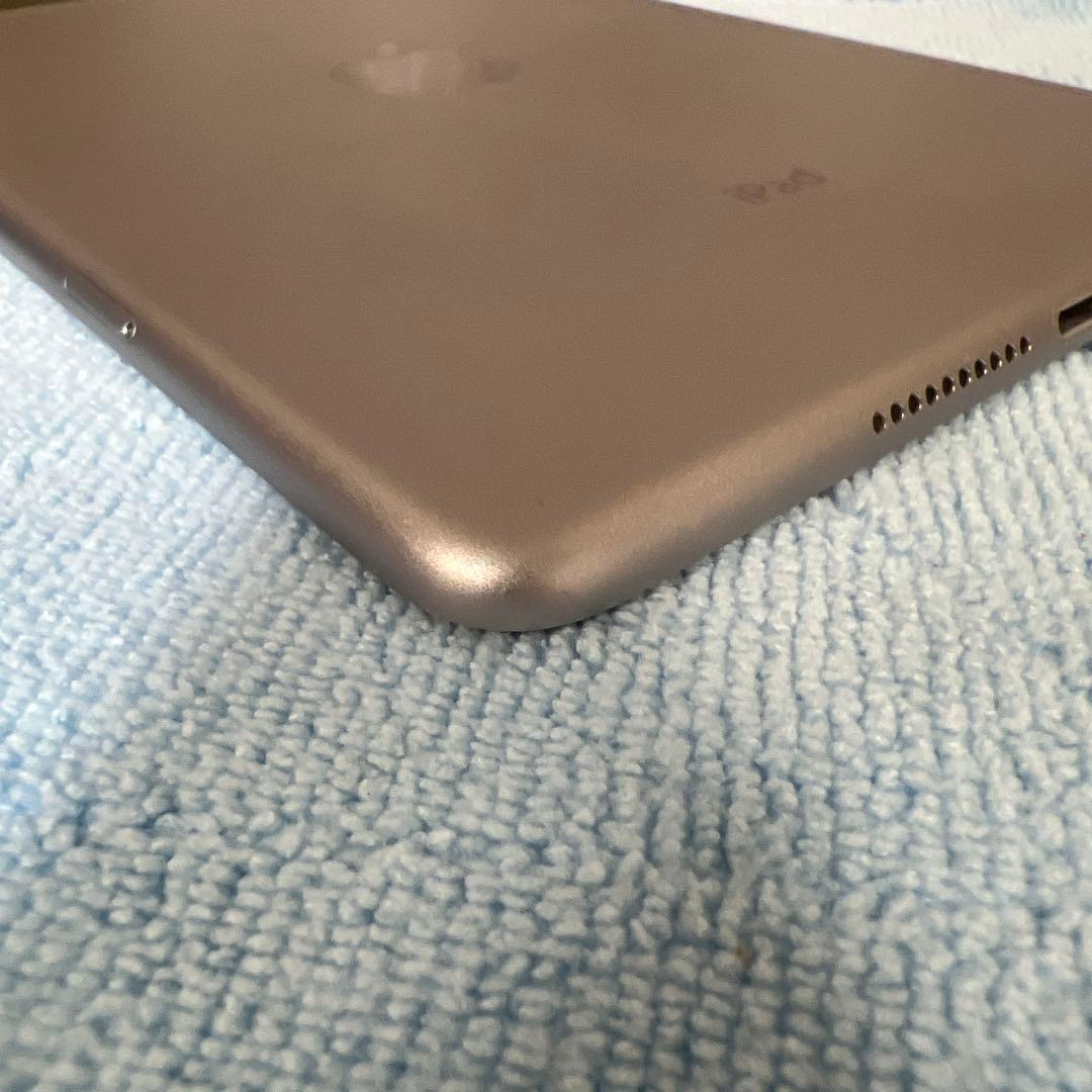 Apple iPad mini 4 128GB セルラーモデル