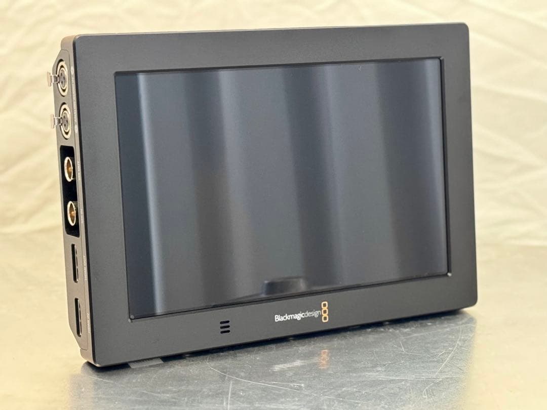 ビデオカメラ Blackmagic Video Assist 4K