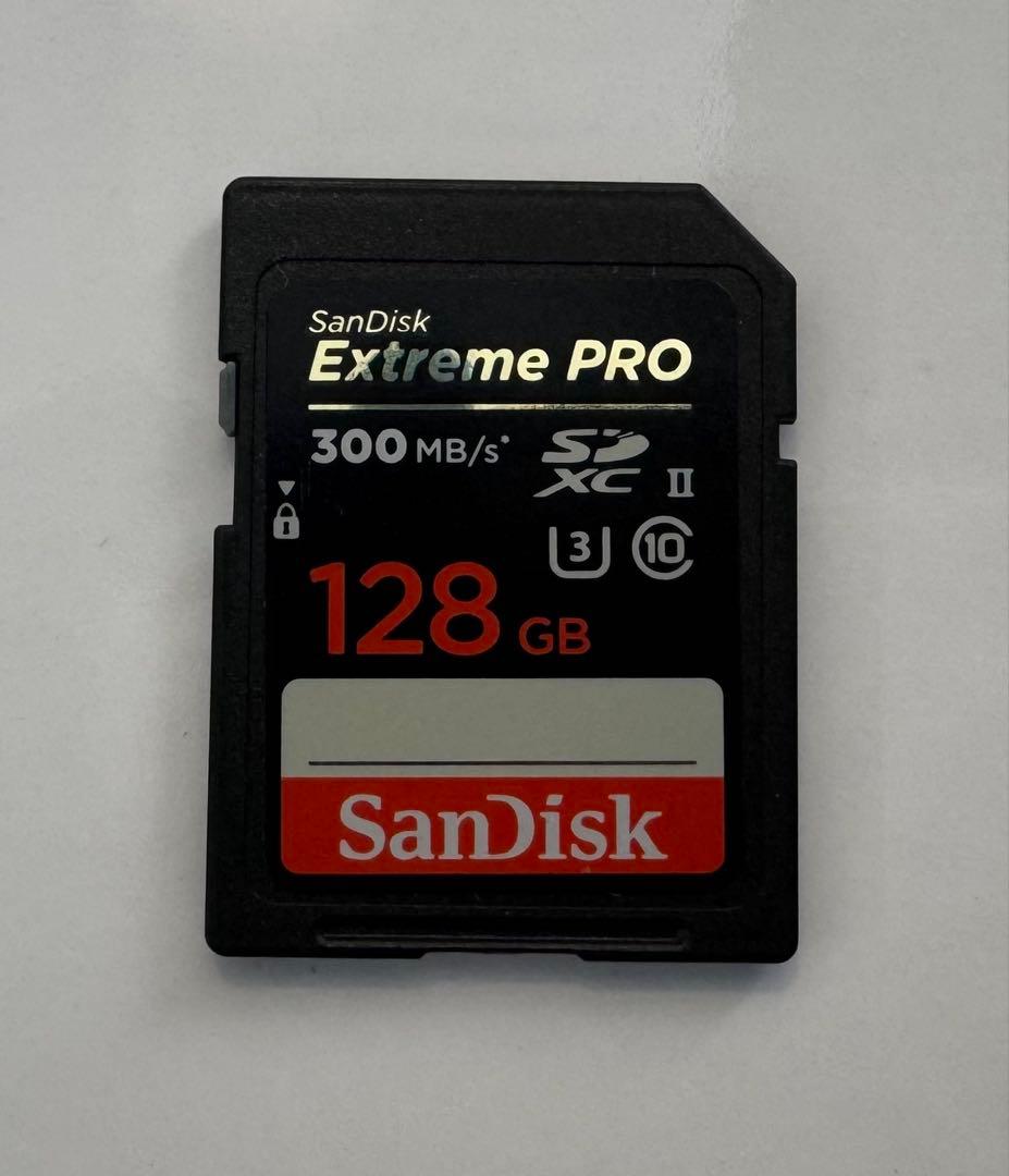 ビデオカメラ Blackmagic Video Assist 4K