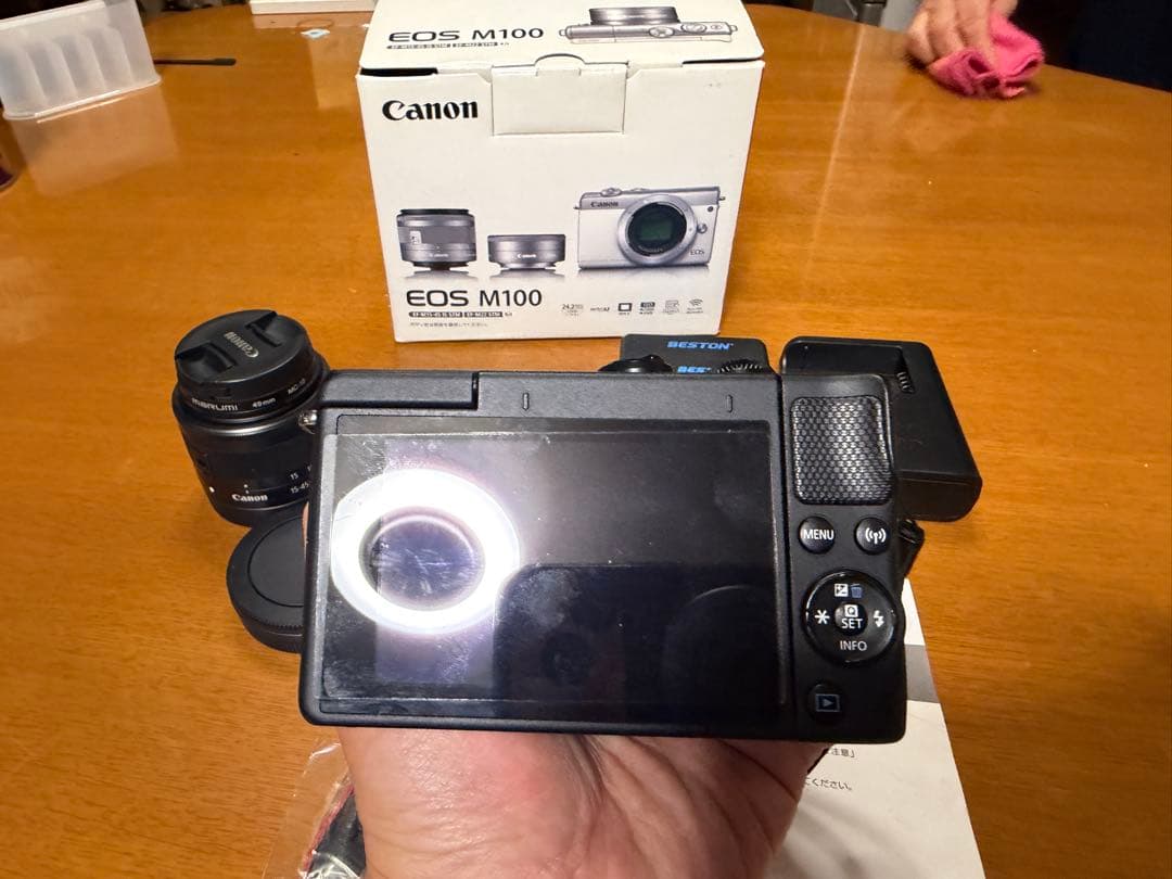 canon eos m100 ダブルレンズキット