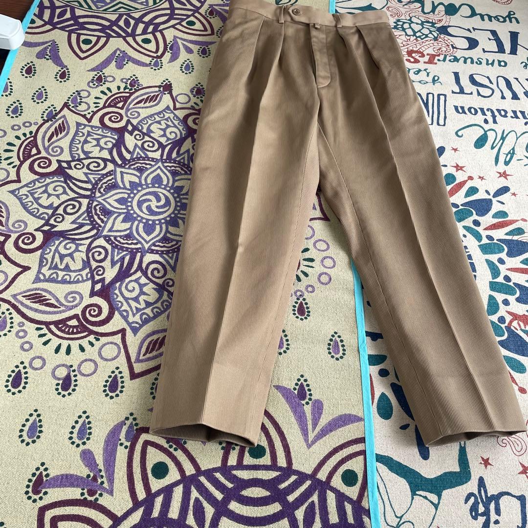 【極美品】NEAT コットンピケ テーパードタイプ ベージュ サイズ44