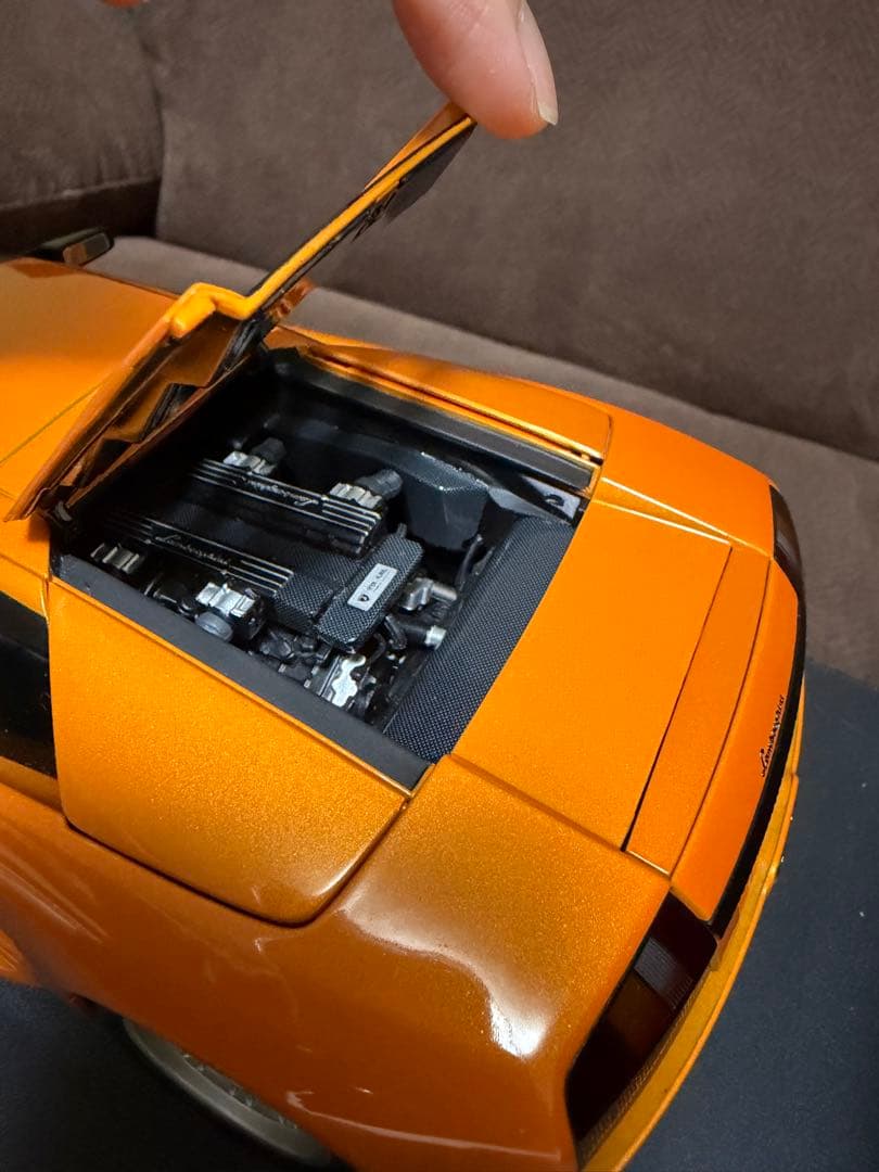 ハチハチAUTOart Lamborghini MURCIE
