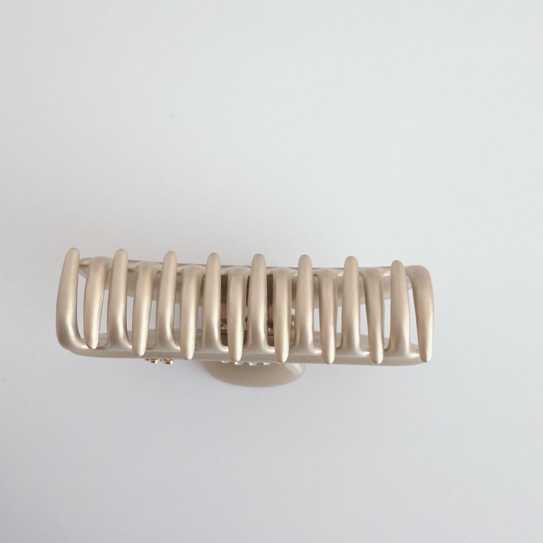 【新品】 acca ニューコラーナ　クリップ　M ベージュ