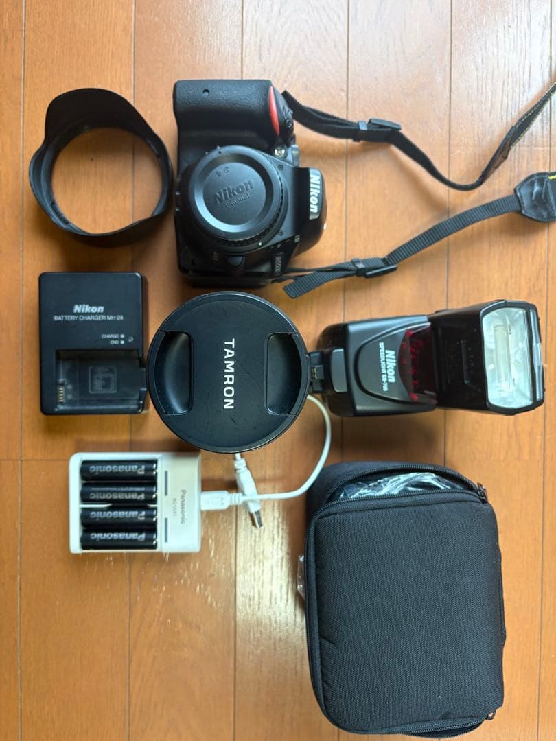 Nikon D5500 本体TAMRON18-400スピードライトSB700