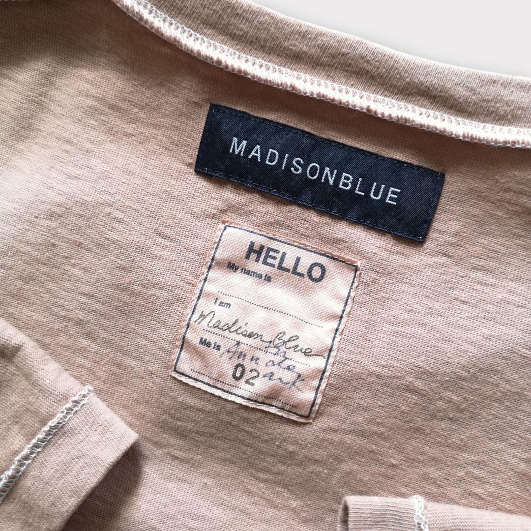 美品 MADISONBLUE HELLO ロゴＴシャツ 希少カラー ２ ベージュ