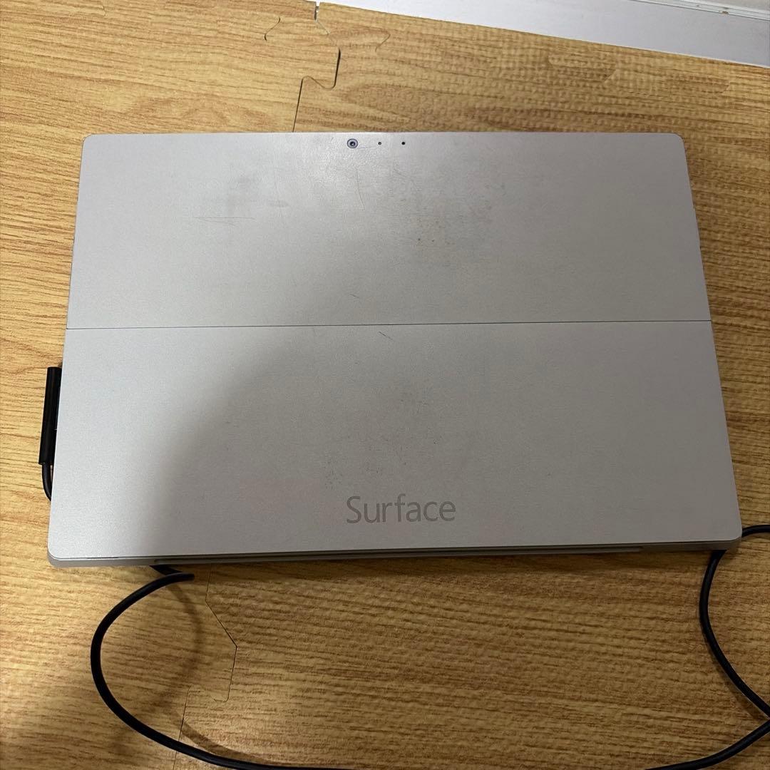 ジャンク サーフェス surface 古いです。