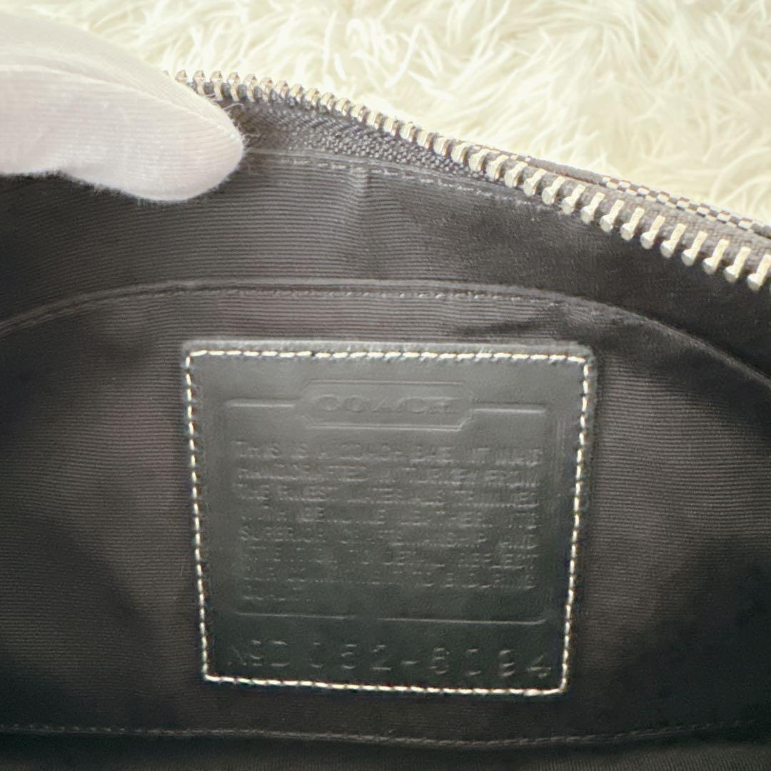極美品✨COACHコーチ アクセサリーポーチ シグネチャー ワンショルダー 黒