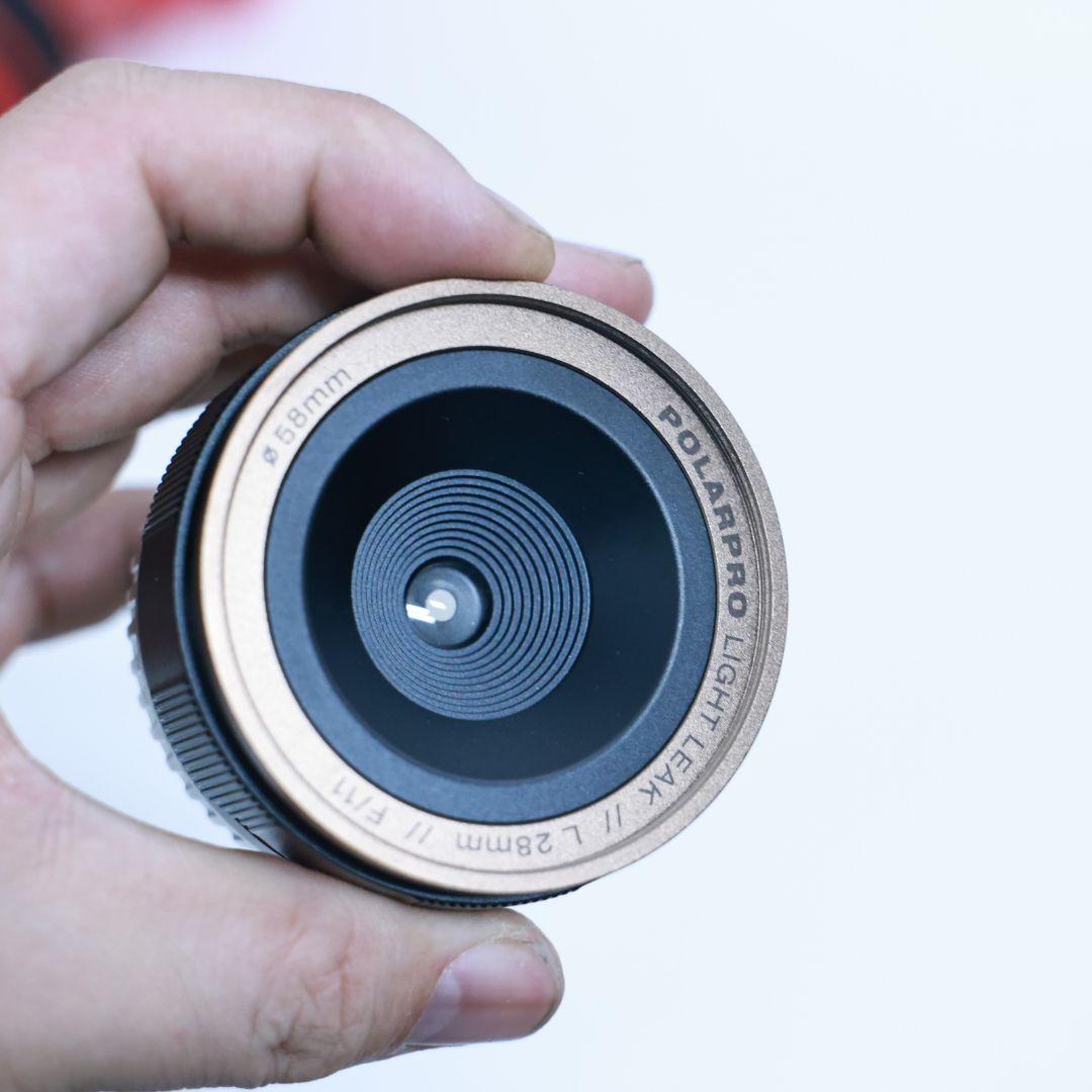 Polaroid light leak 28mmf11 Leica Lマウント