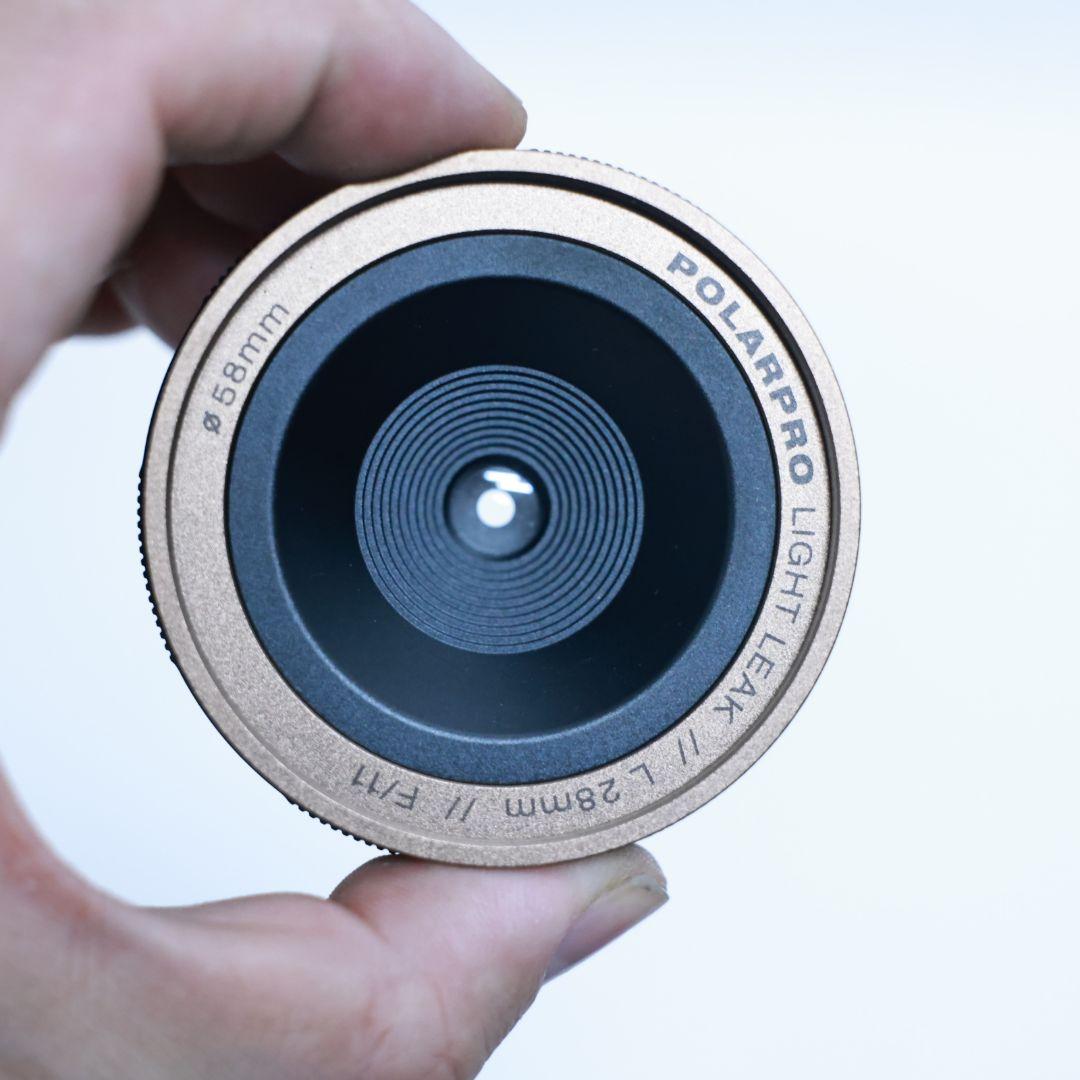 Polaroid light leak 28mmf11 Leica Lマウント