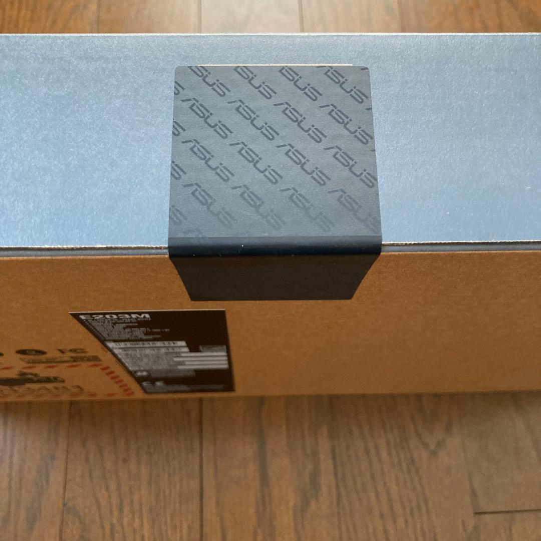 【ちさと】ASUS ノートPC VivoBook E203M 　2台