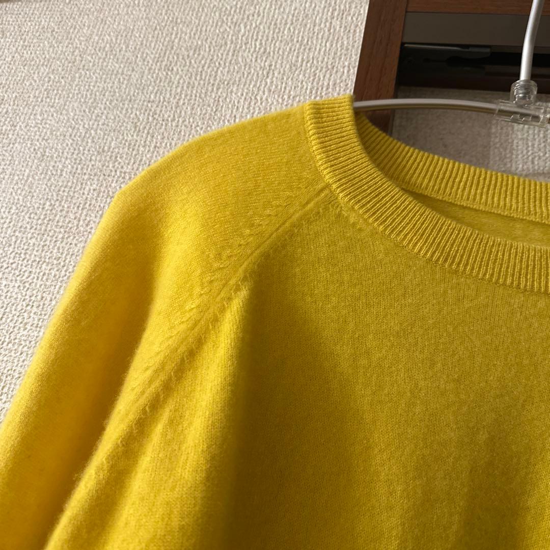 田中さんのセーター　黄色