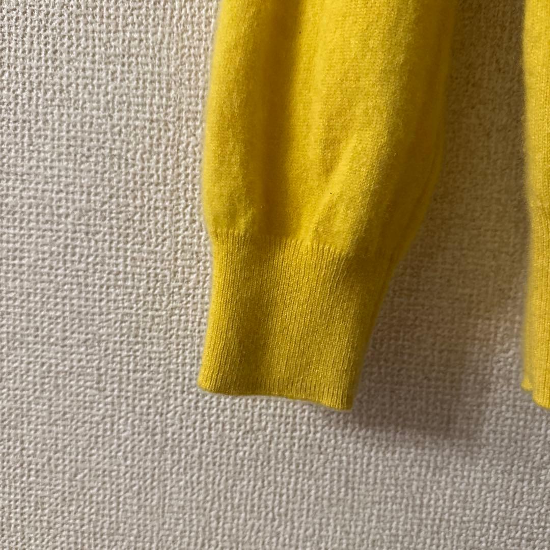 田中さんのセーター　黄色
