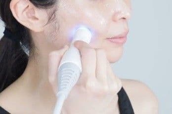 中古　RF LED セルフエステマシーン　RAQUEEN