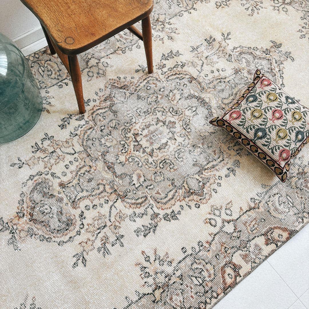 トルコ　ヴィンテージラグ　ライトグレー　アイスグレー