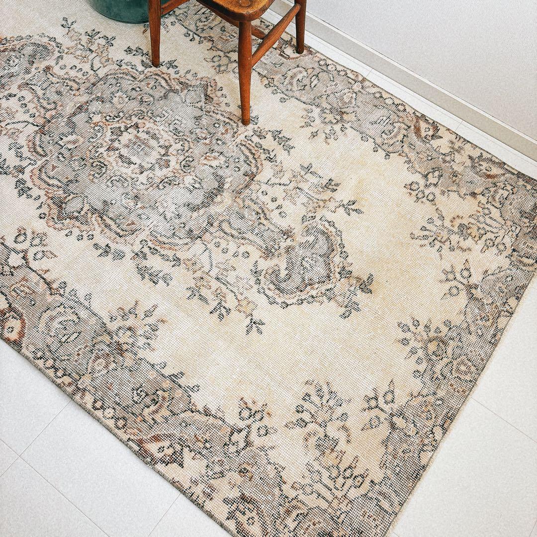 トルコ　ヴィンテージラグ　ライトグレー　アイスグレー