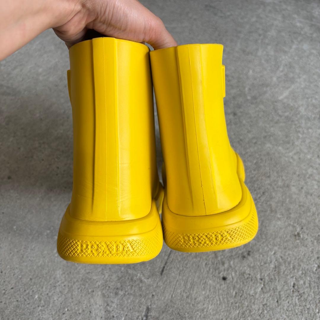PRADA イエロー レインブーツ