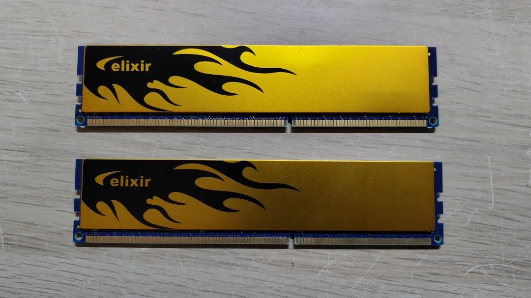 【DDR3メモリ】elixir W3U1600HO-8G/N 8GB　2枚セット