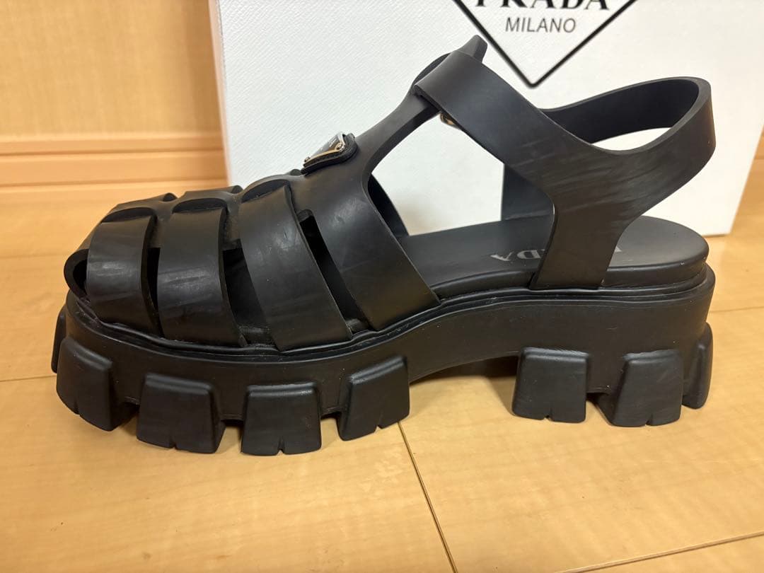 【PRADA】モノリス ブラック メンズサンダル ラバーサンダル 約27センチ