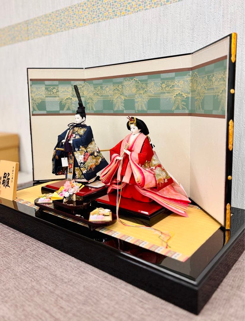 【新品　未使用】 【特価】　金彩刺繍立ち雛親王飾り