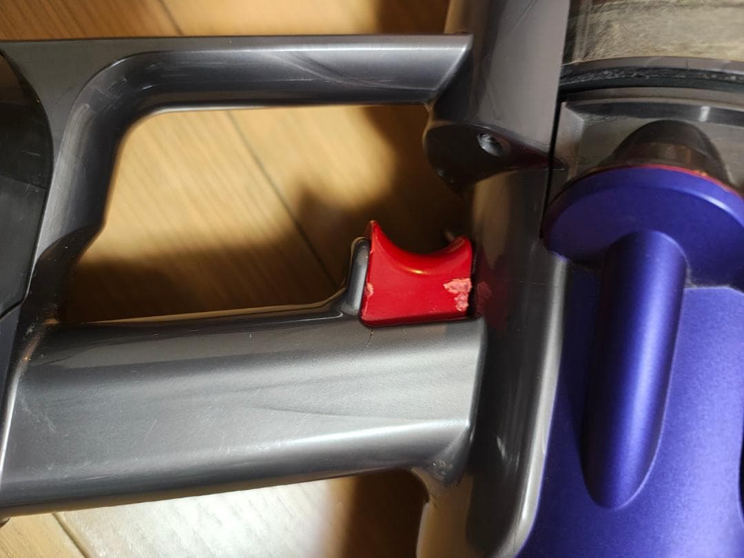 ダイソン★digital slim★SV18本体★バッテリー新品と同等2