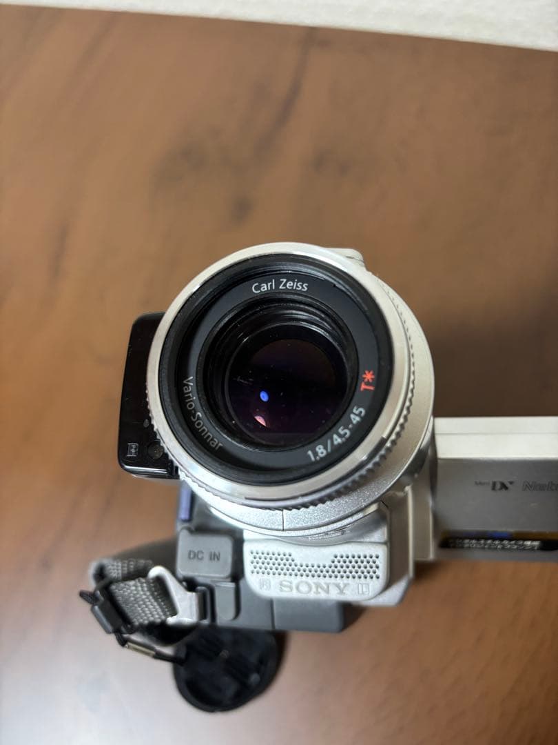 美品/ソニー ハンディカム DCR-TRV70 動作確認済