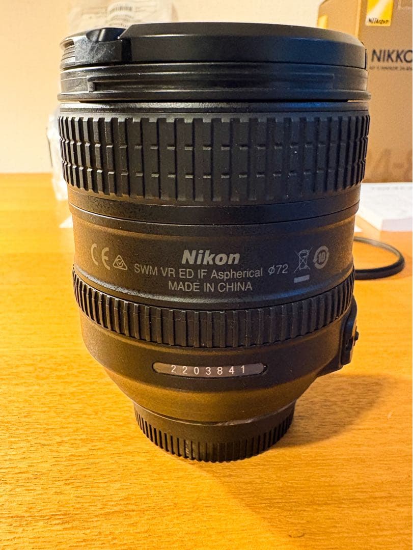 Nikon AF-S NIKKOR 24-85mm VR レンズフィルター付
