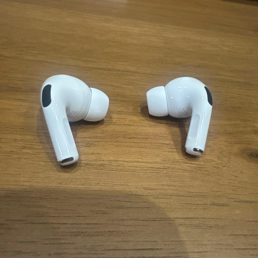 の*り様 AirPodspro2ホワイト