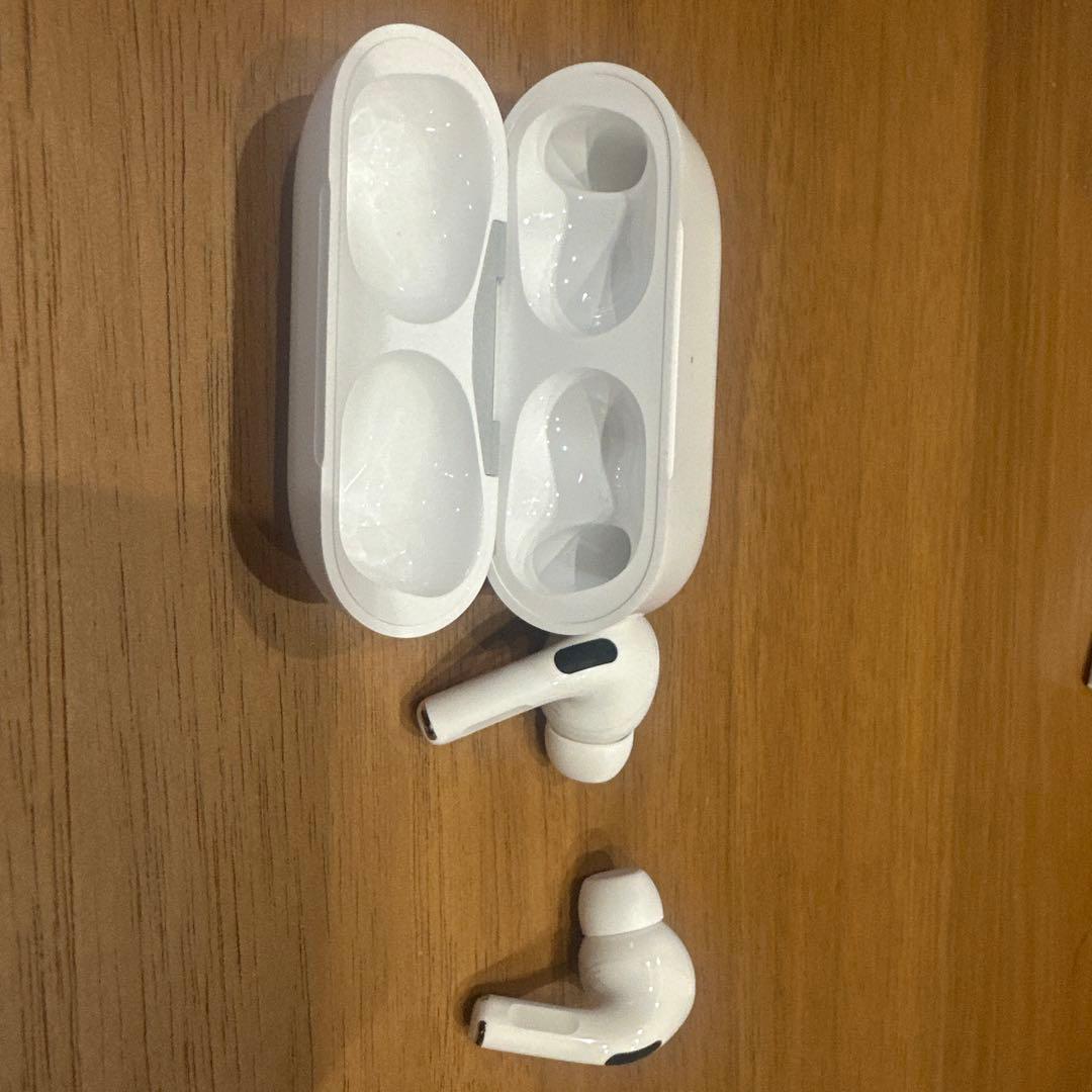 の*り様 AirPodspro2ホワイト