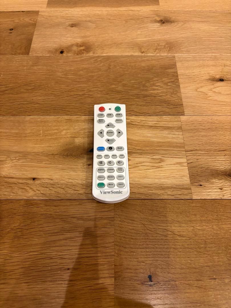 プロジェクターViewSonic PX747-4K（美品）