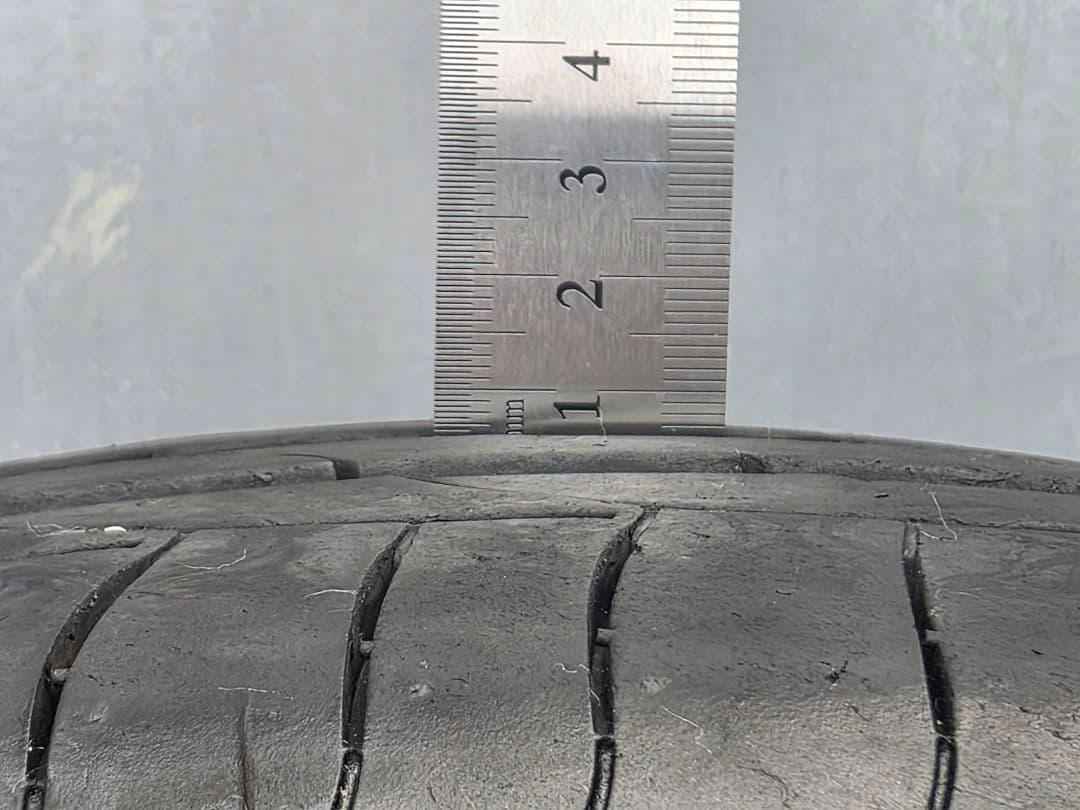 ステップワゴン　スパーダ　純正タイヤホイール4本セット