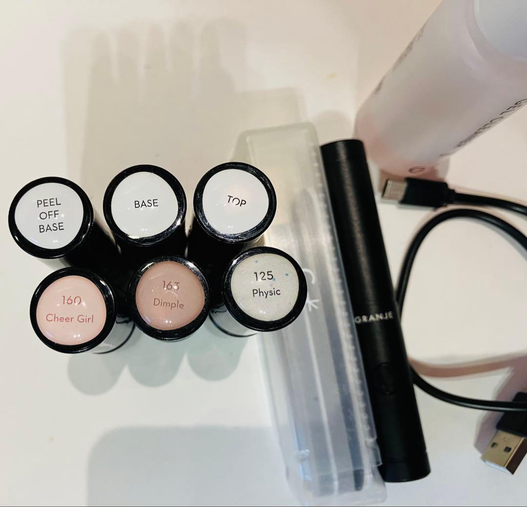 グランジェ（G*） ジェルネイル ライト・ベース・トップ・カラージェル等 箱付き