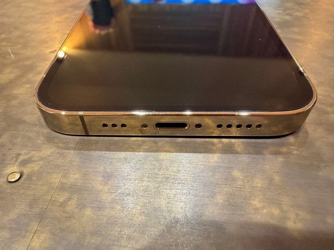 iPhone 13 Pro 256GB ゴールド 本体のみSIMフリー