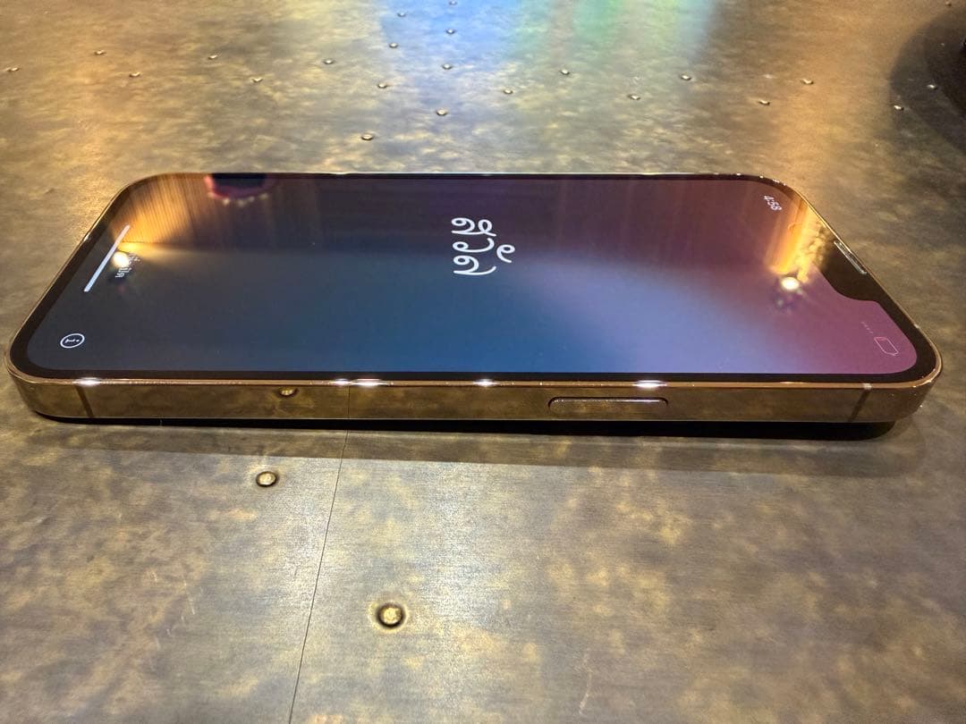 iPhone 13 Pro 256GB ゴールド 本体のみSIMフリー