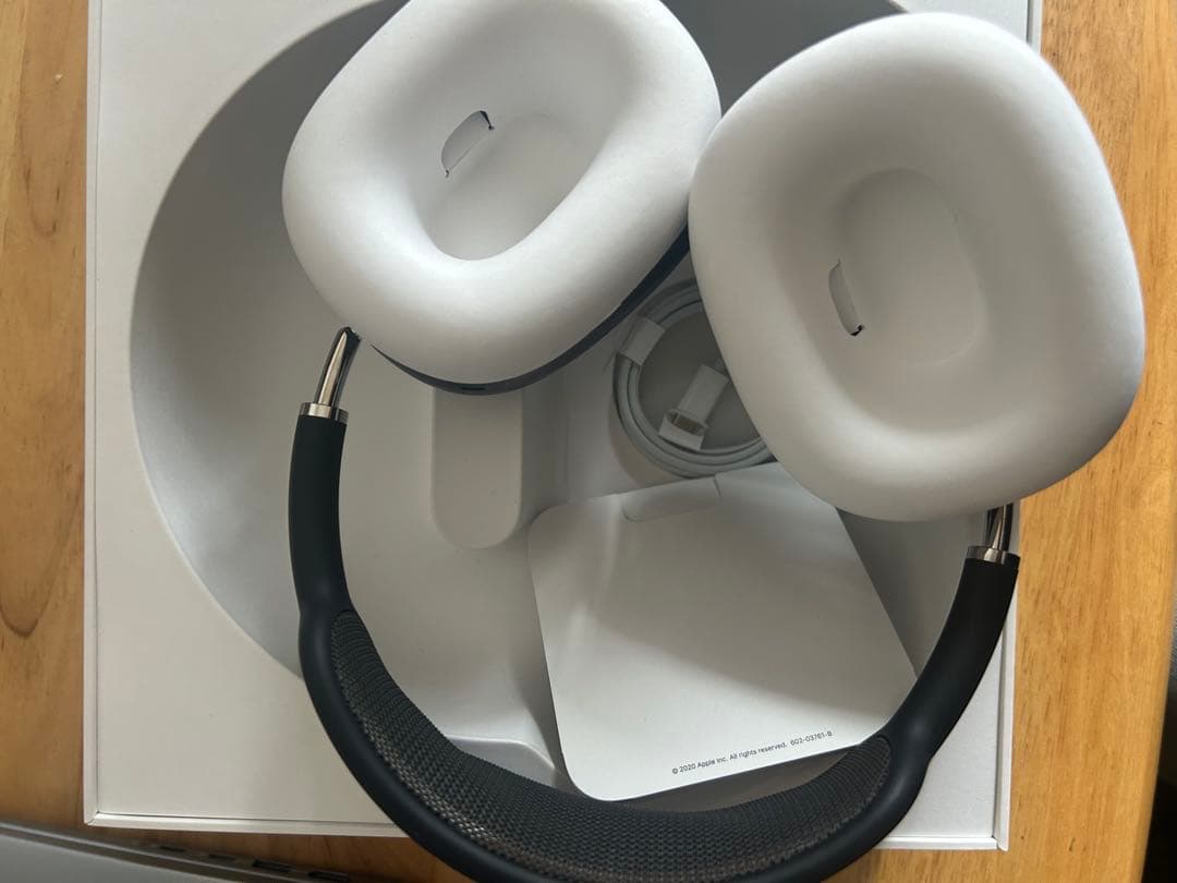 AirPods Max スペースグレーLightning