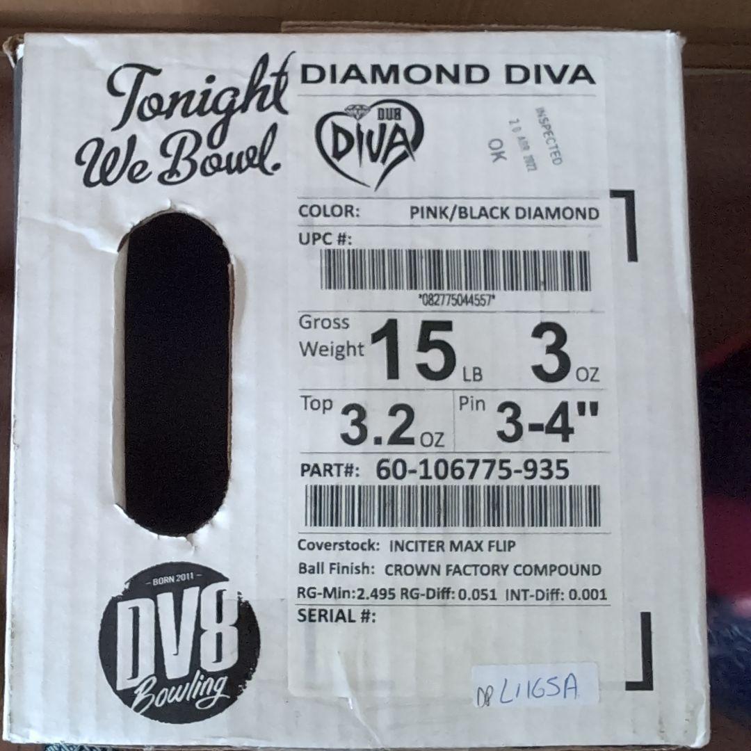 DV8 DIVA ボウリングボール