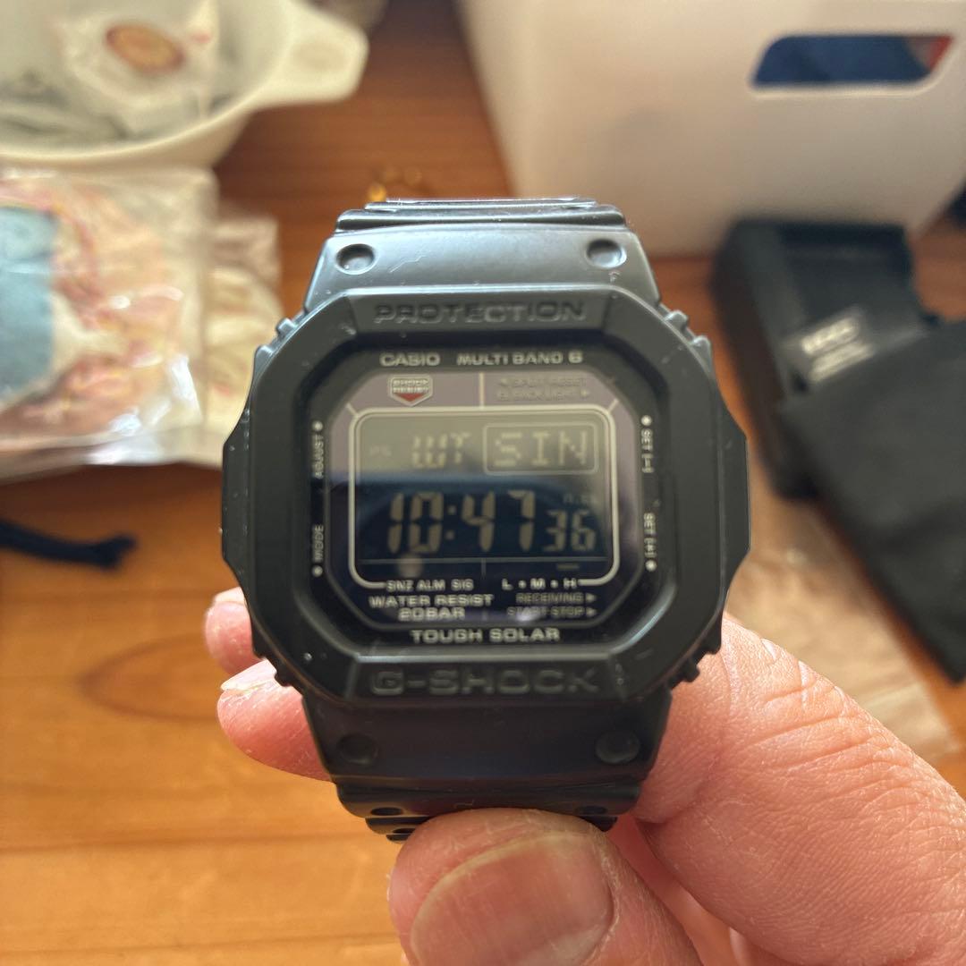 G-SHOCK GW-M5610-1BJFソーラー電源