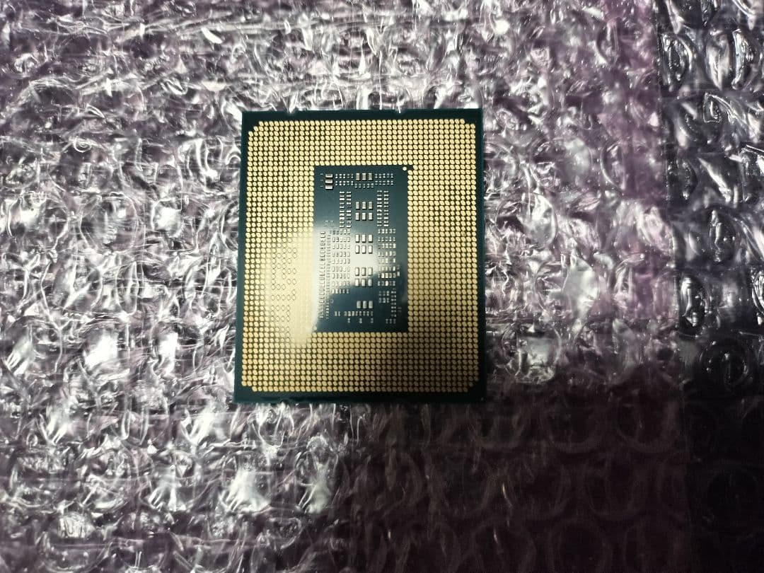 セット売り 13700K&Z690M&8GBメモリー４枚＆おまけCPUファン付き