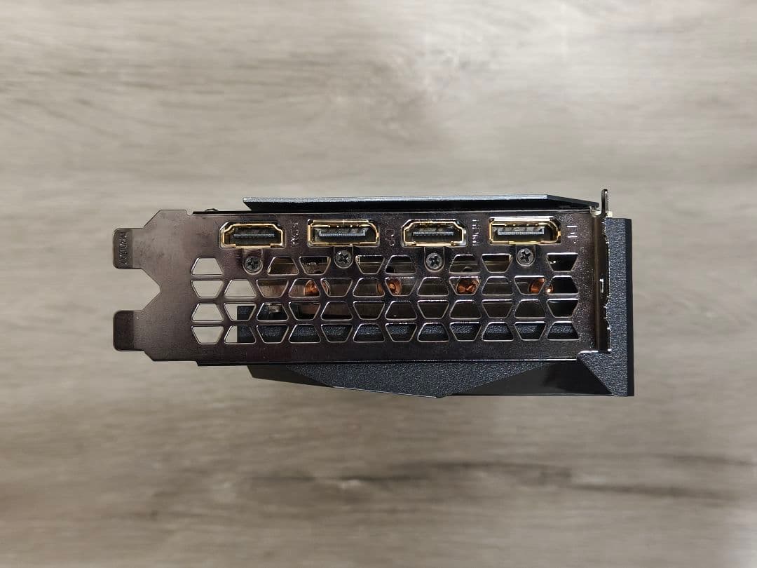 グラフィックボード・グラボ・ビデオカード Gigabyte GeForce RTX3070 Gaming OC 8G