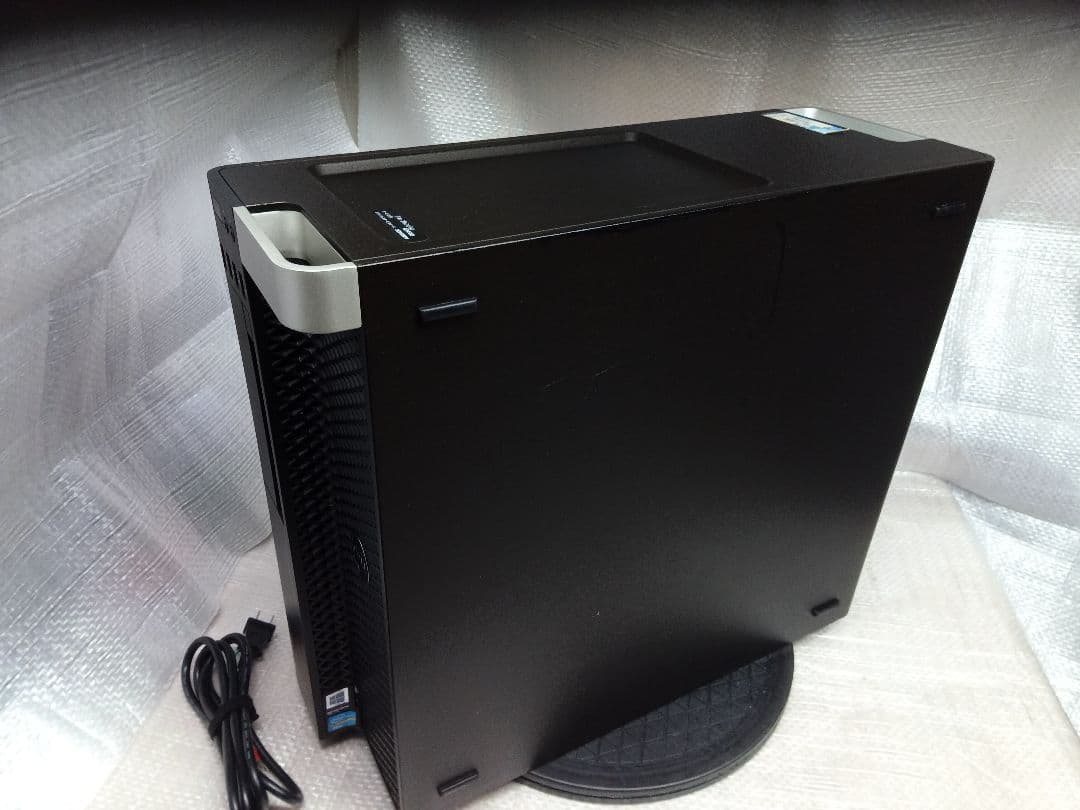 Dell Precision T3610 Win11　25H2