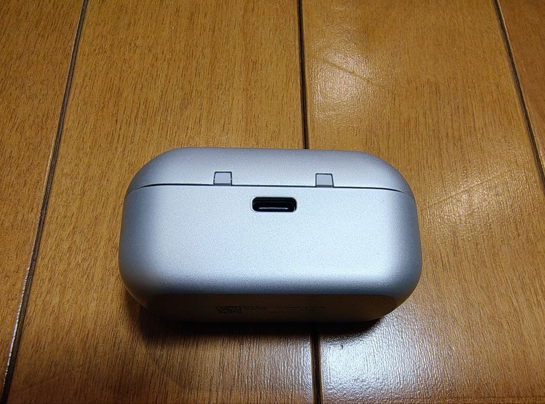 Technics AZ100 ワイヤレスイヤホン　美品　専用ケース付き