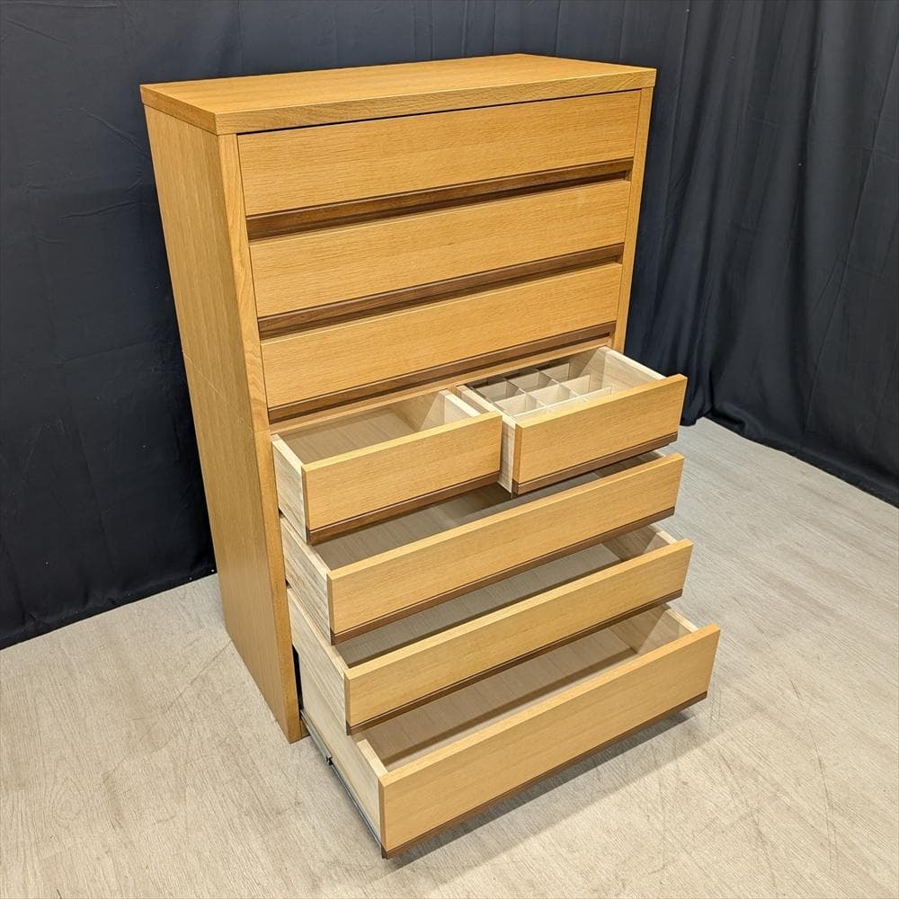 美品　旭川家具　天然木　リビングチェスト　タンス　箪笥　チェスト　引き出し　整理