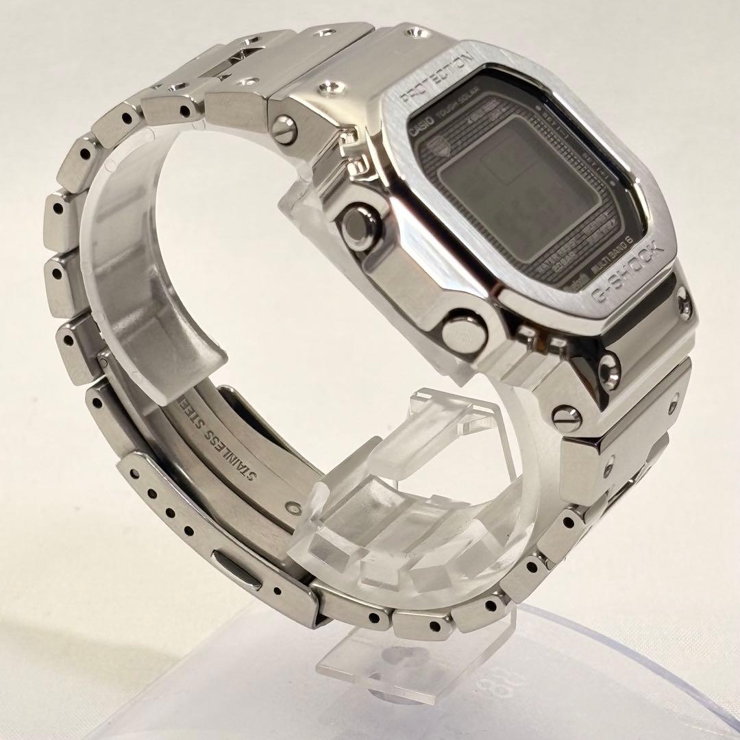 超美品 カシオ Gショック GMW-B5000D-1JF ソーラー デジタル