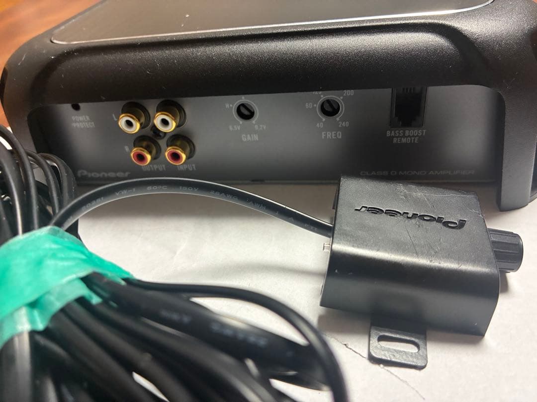 Pioneer carrozzeria GM-D8100 アンプ 傷あり 実働品