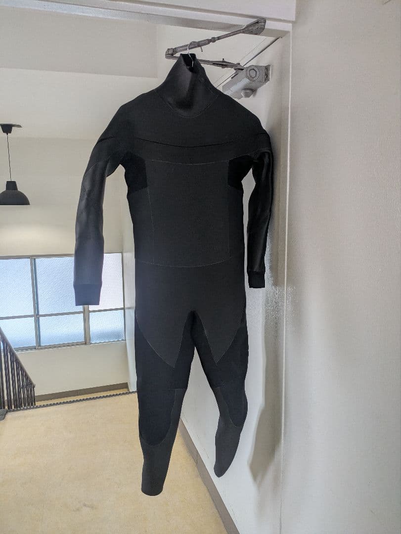 【新品未使用/試着のみ/メンズLB】セミドライ ロングチェストジップfellow