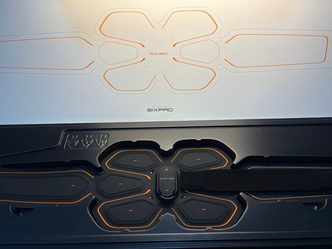 【週末限定セール】【極上美品】Abs Belt SIXPAD LL/3L