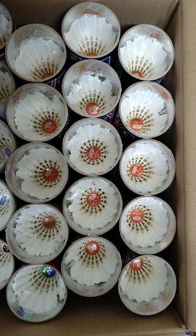 バドミントン　中古シャトル