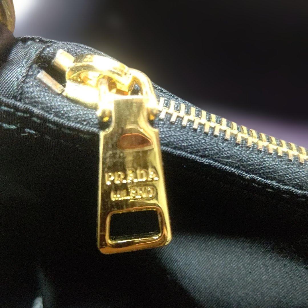 PRADA ミニバッグ