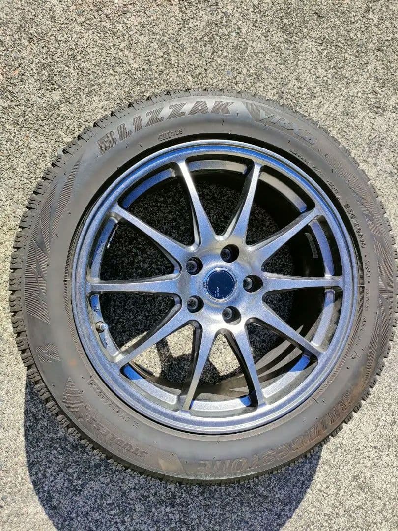 22年製 4本 235/50R18 ブリザックVRX2 スタッドレス