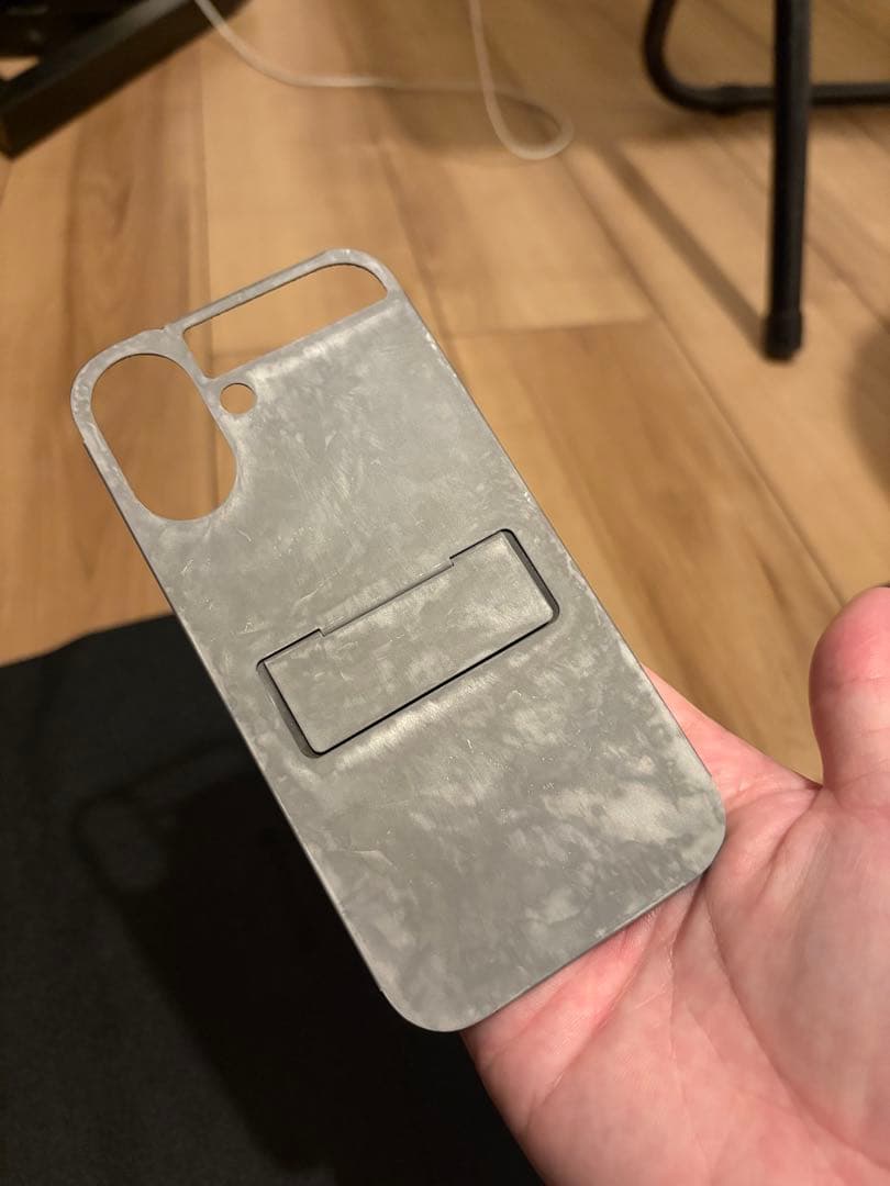 CLAUSTRUM iPhone16 ケース